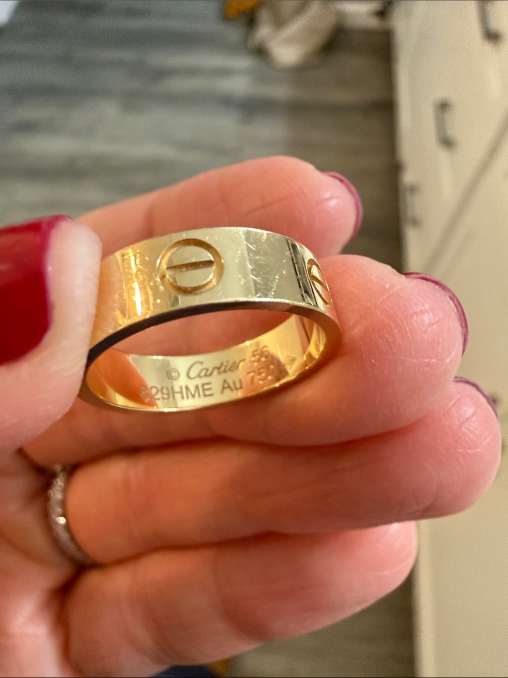 Cartier Classic Love Ring, Yellow Gold - Picture 5 of 6